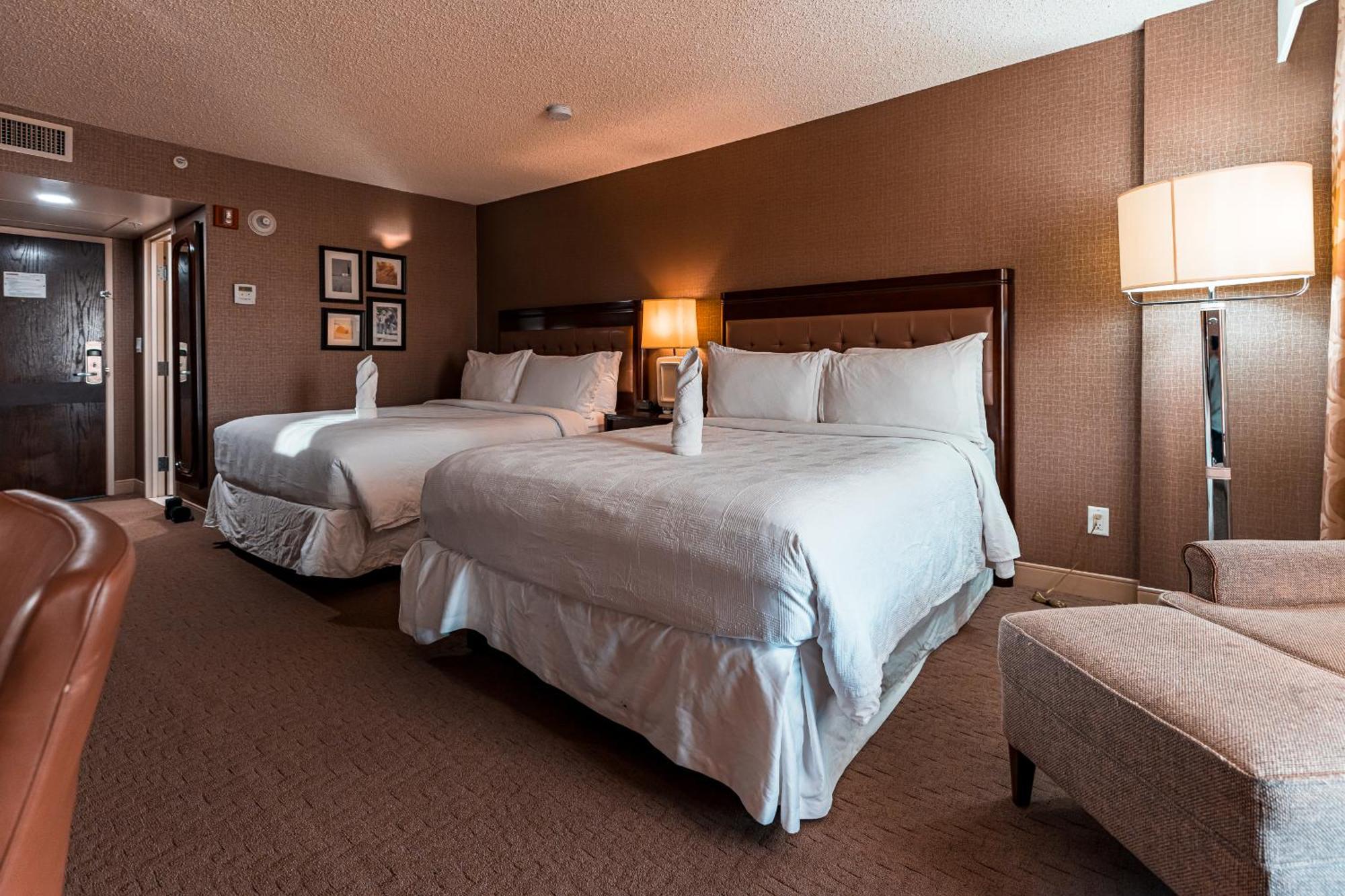 Red Deer Resort & Casino Buitenkant foto