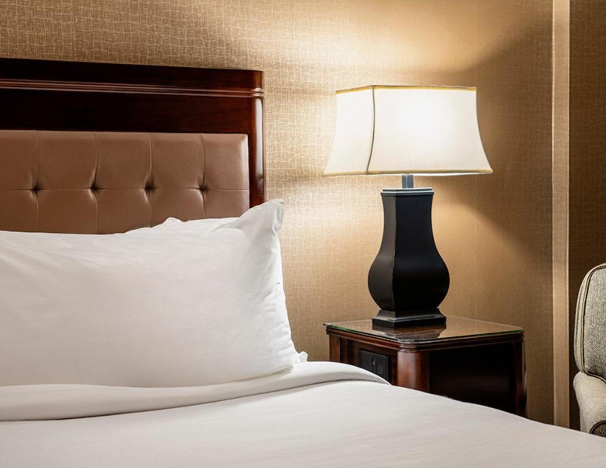 Red Deer Resort & Casino Buitenkant foto
